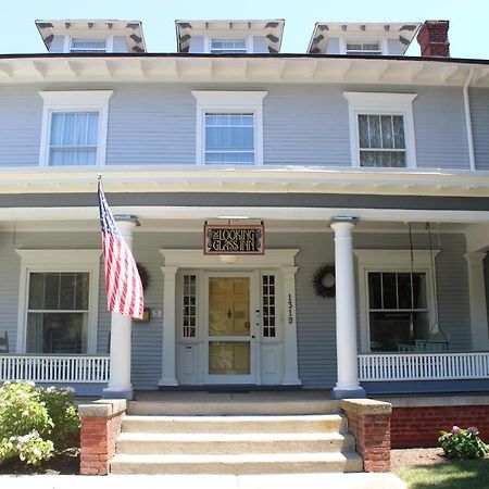 Looking Glass Inn Indianapolis Exterior photo